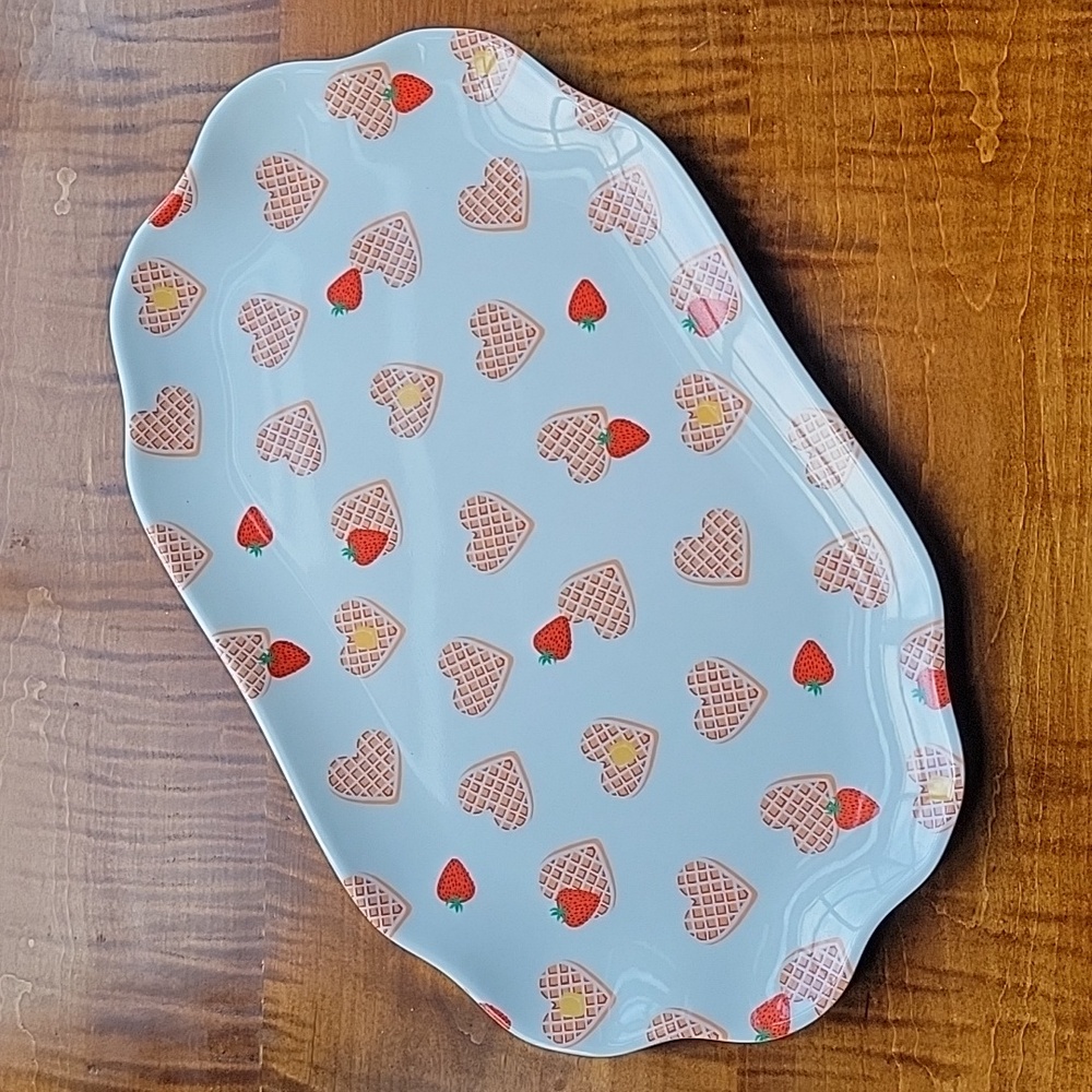 HEART WAFFLE BRUNCH TRAY